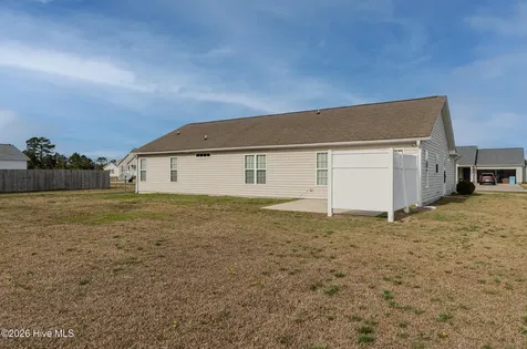 218 Deer Haven Drive Richlands NC 28574