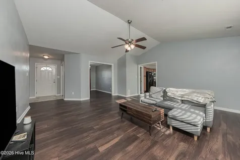 218 Deer Haven Drive Richlands NC 28574