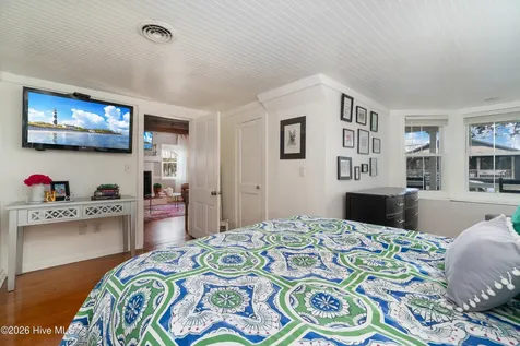 1205 Evans Street Morehead City NC 28557