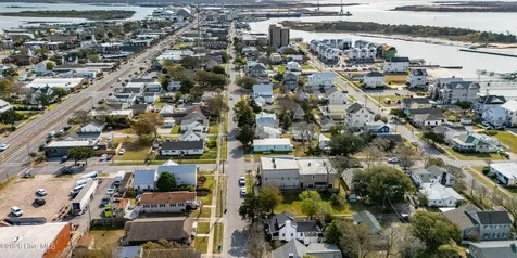 1205 Evans Street Morehead City NC 28557