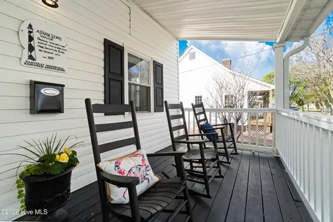 1205 Evans Street Morehead City NC 28557