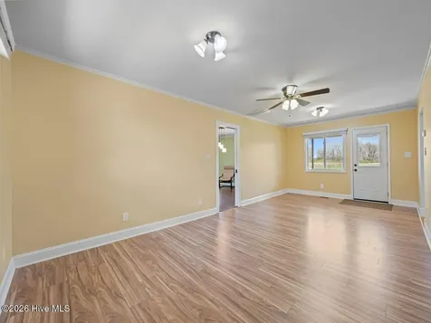 293 Old Chinquapin Road Beulaville NC 28518