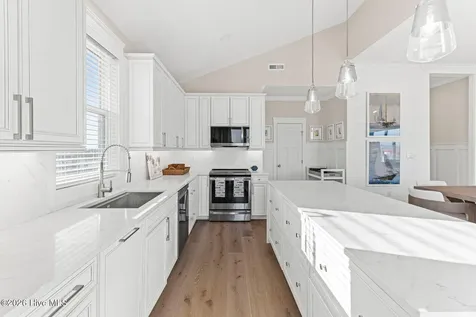 1826 N New River Drive Surf City NC 28445