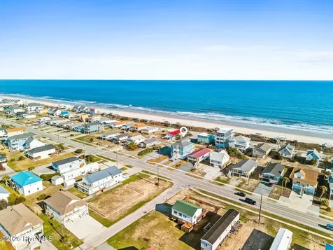 1826 N New River Drive Surf City NC 28445