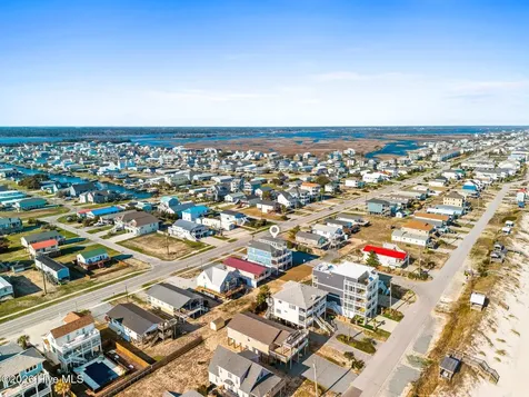 1826 N New River Drive Surf City NC 28445