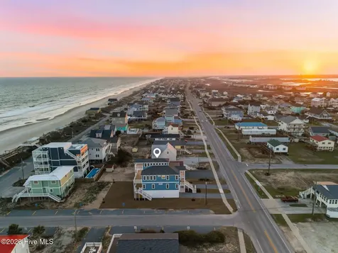 1826 N New River Drive Surf City NC 28445