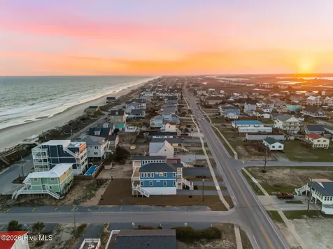 1826 N New River Drive Surf City NC 28445