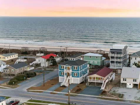 1826 N New River Drive Surf City NC 28445