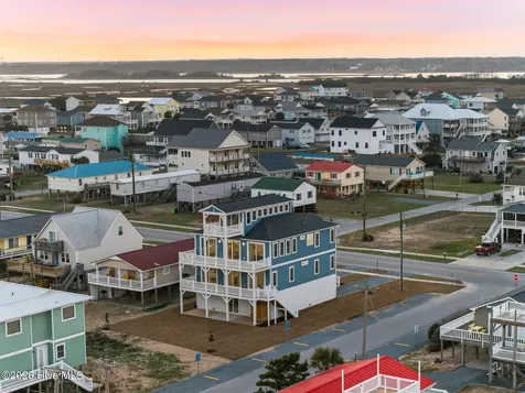 1826 N New River Drive Surf City NC 28445