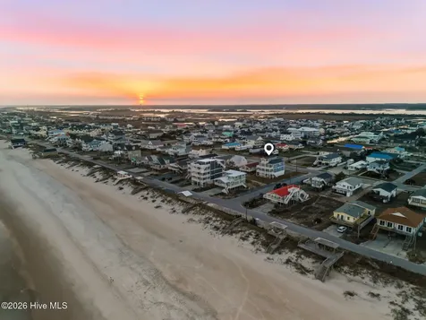 1826 N New River Drive Surf City NC 28445