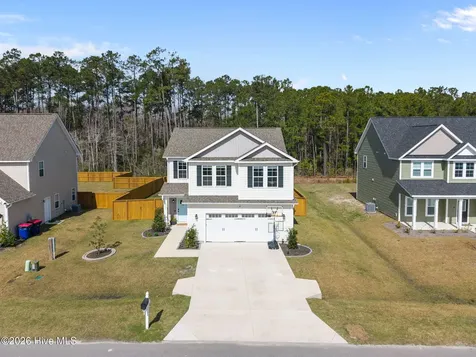 823 Cooke Drive Hubert NC 28539