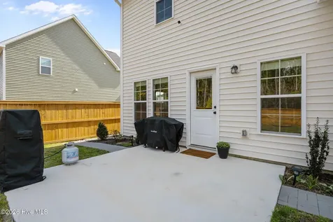823 Cooke Drive Hubert NC 28539