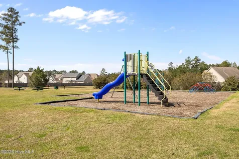 823 Cooke Drive Hubert NC 28539