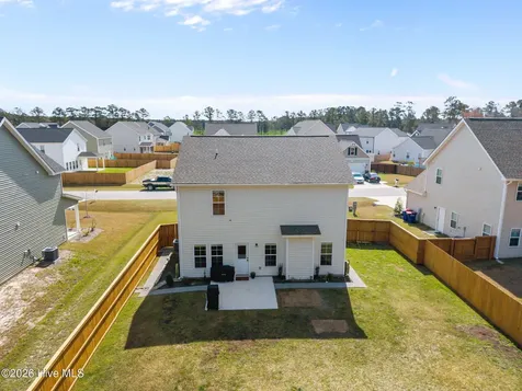 823 Cooke Drive Hubert NC 28539
