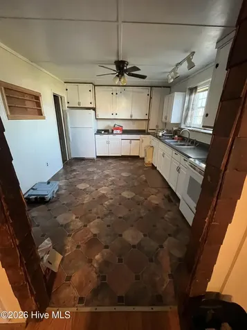 4472 Caratoke Highway Barco NC 27917