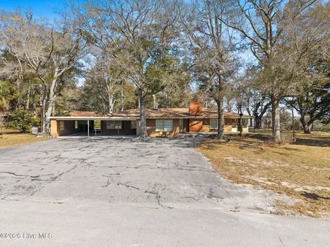 101 Causeway Drive Ocean Isle Beach NC 28469