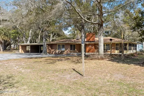 101 Causeway Drive Ocean Isle Beach NC 28469