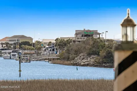101 Causeway Drive Ocean Isle Beach NC 28469