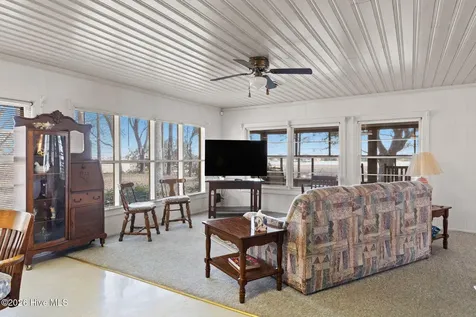 101 Causeway Drive Ocean Isle Beach NC 28469