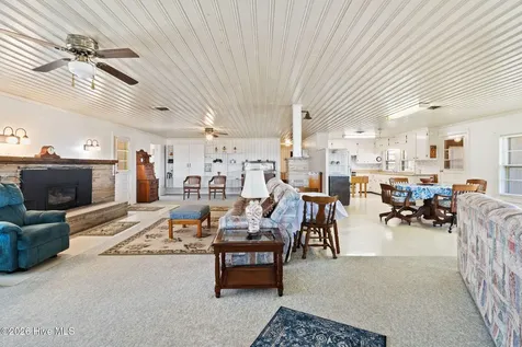 101 Causeway Drive Ocean Isle Beach NC 28469