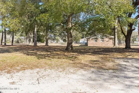 101 Causeway Drive Ocean Isle Beach NC 28469