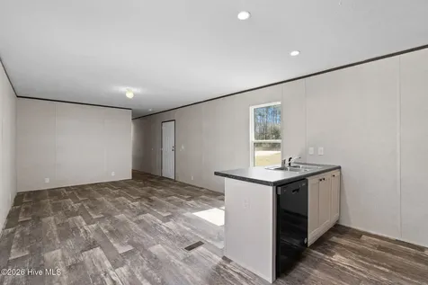 1396 Stanley Road SW Supply NC 28462