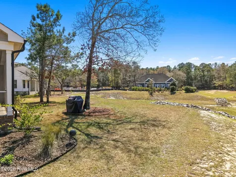 759 Hollybriar Loop Road SE Bolivia NC 28422