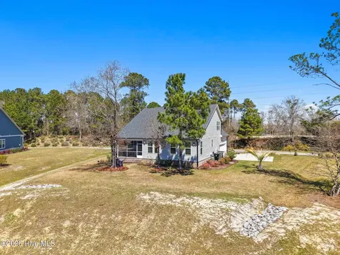 759 Hollybriar Loop Road SE Bolivia NC 28422