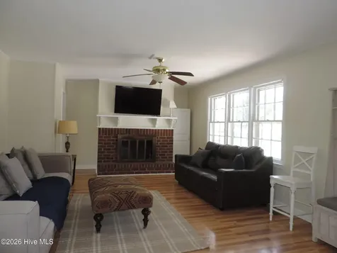 209 Shoreline Drive New Bern NC 28562