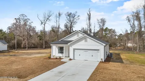 406 Alice Lane Burgaw NC 28425