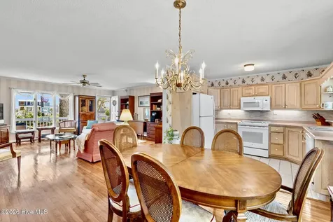 515 Shoreline Drive E Sunset Beach NC 28468