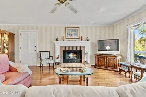 515 Shoreline Drive E Sunset Beach NC 28468