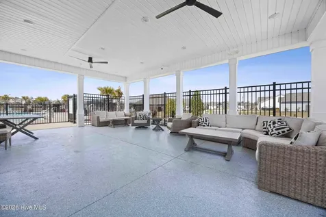 407 Airlie Vista Lane Surf City NC 28445