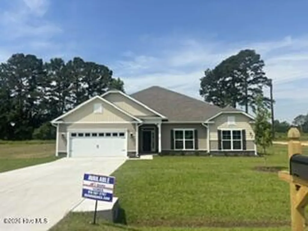 284 Eastwood Drive Wallace NC 28466