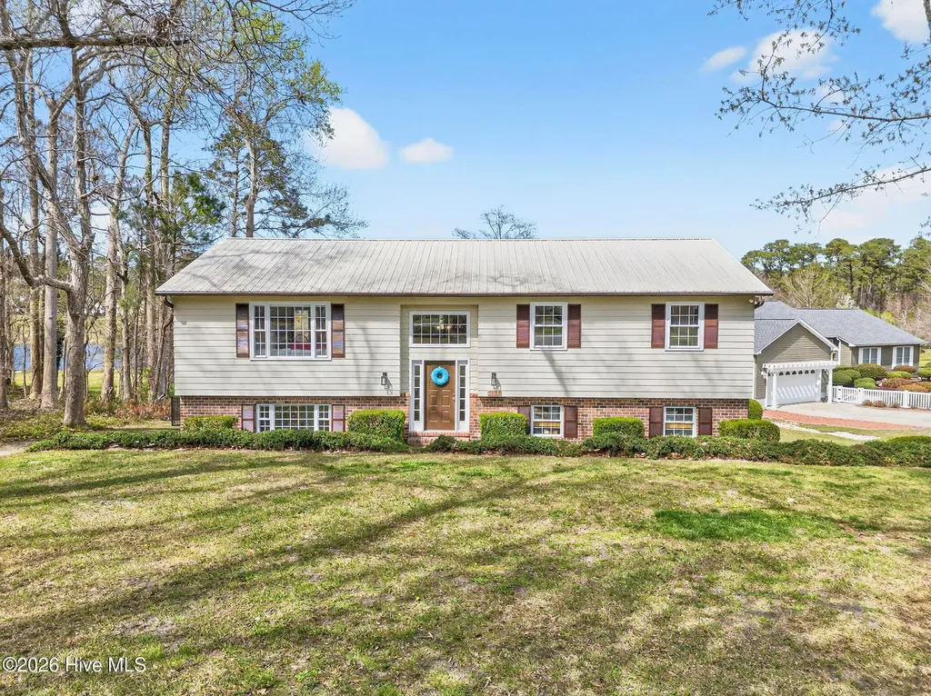 4020 Forest Lake Drive SW Shallotte NC 28470