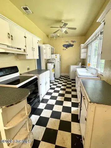 309 E Roseboro Street Roseboro NC 28382
