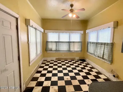 309 E Roseboro Street Roseboro NC 28382