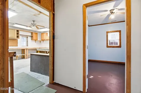 201 N Wilmington Street Richlands NC 28574