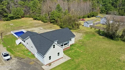 147 Cason Point Road Knotts Island NC 27950