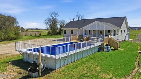 147 Cason Point Road Knotts Island NC 27950