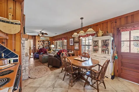 147 Honey Pod Farm Road Washington NC 27889