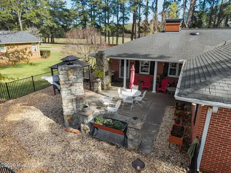 147 Honey Pod Farm Road Washington NC 27889