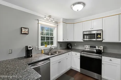 133 Woodberry Court Wilmington NC 28411