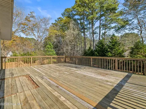 2200 Colony Plaza Jacksonville NC 28546