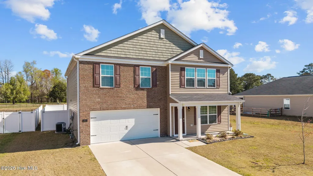 1917 Rolling Meadows Drive Greenville NC 27858