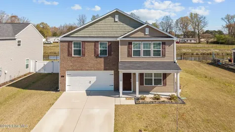 1917 Rolling Meadows Drive Greenville NC 27858