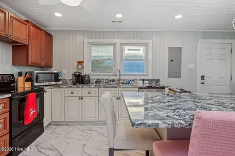 3016 W Beach Drive Oak Island NC 28465