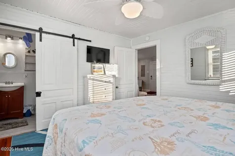3016 W Beach Drive Oak Island NC 28465