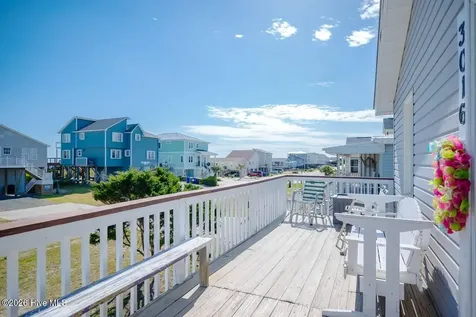 3016 W Beach Drive Oak Island NC 28465