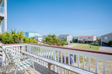 3016 W Beach Drive Oak Island NC 28465